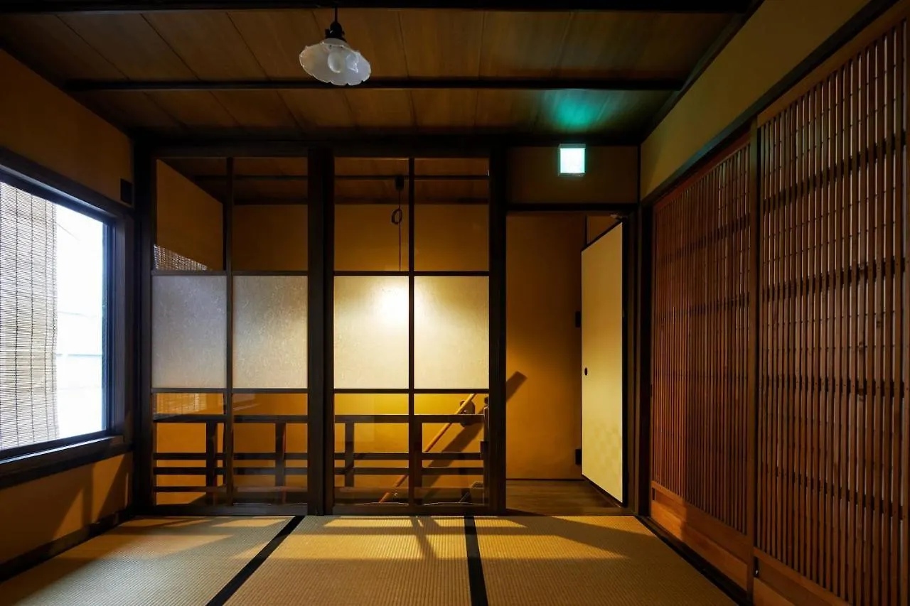 Yadoru Kyoto Hanare Kanade No Yado 0*,  Japan